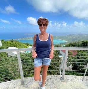 Meet your Posher, Kelli